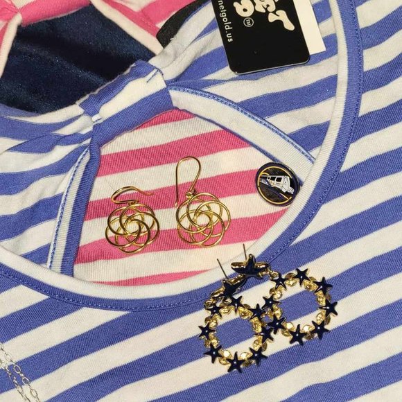 OMYPOSH! FUN! LOT of Brand New & Used Reposhed & Not T-shirt dresses and Jewelry - Picture 3 of 7